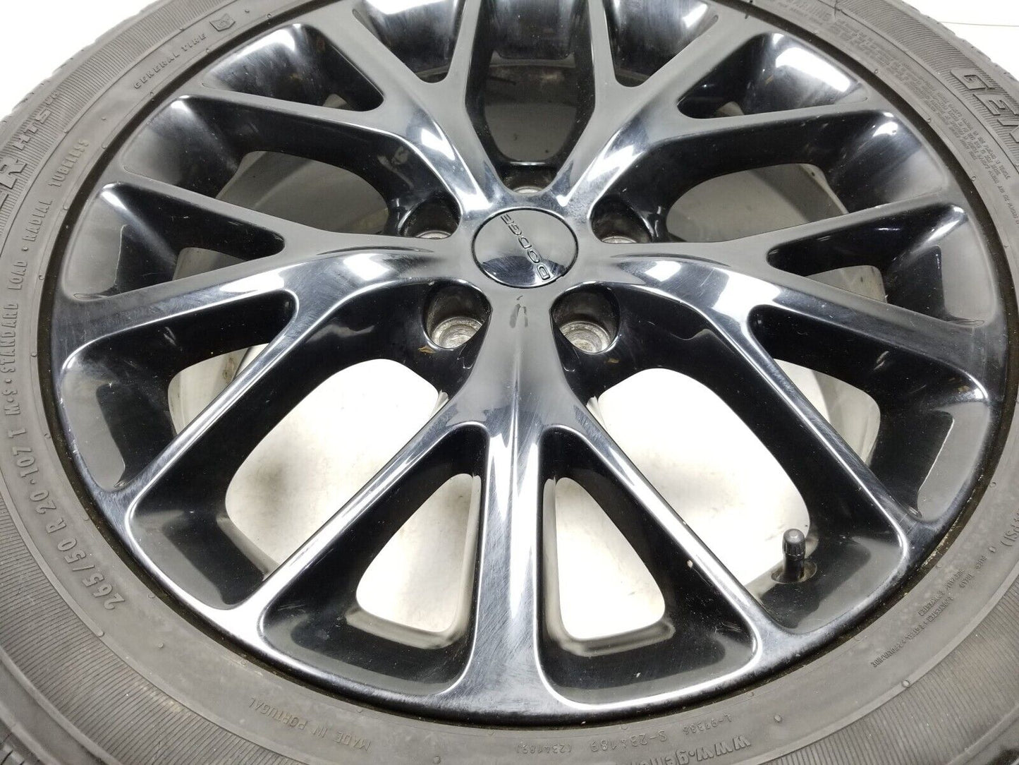 2016 - 2022 Dodge Durango Wheel Rim W/ Tire 265/50r20 7.2/32" OEM 1xc19trmaa
