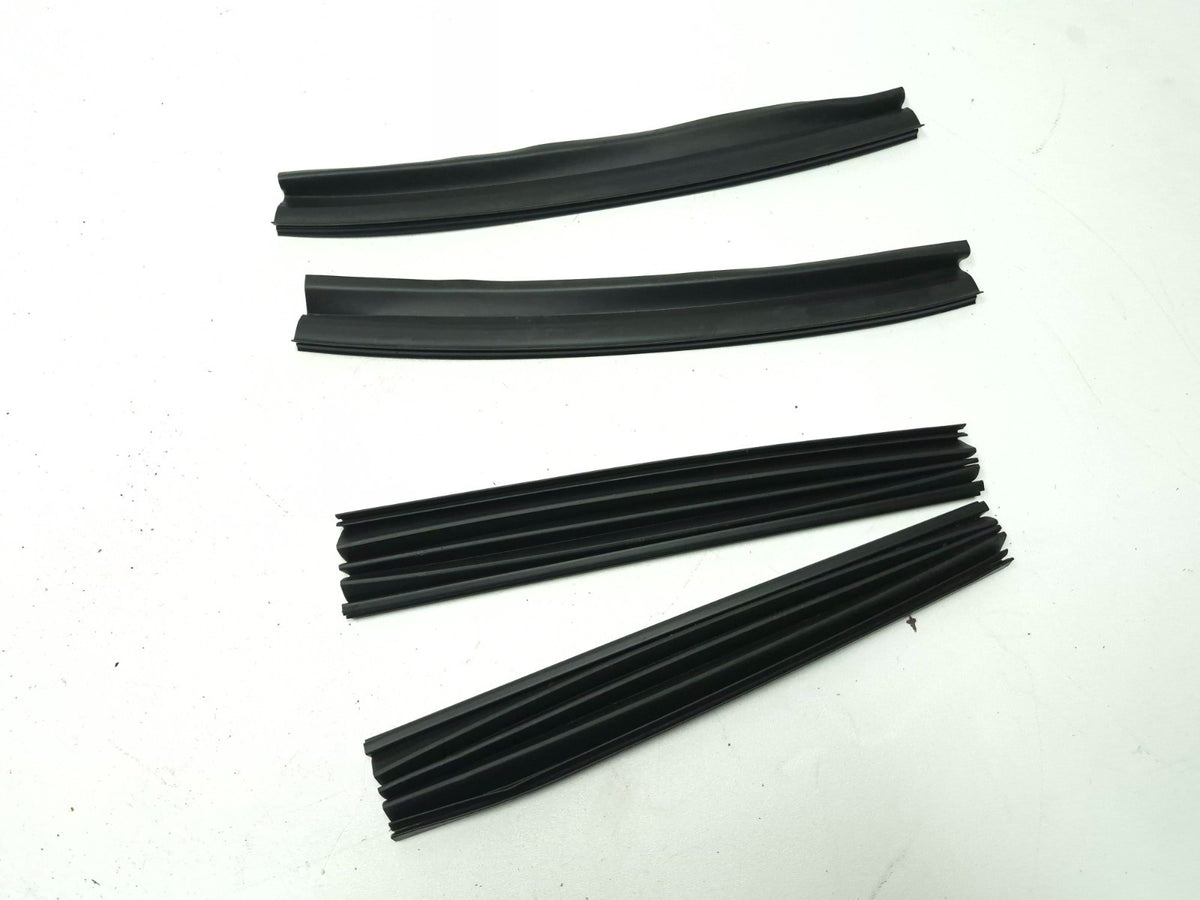 2013 Volvo S60 Sunroof Modesty Panel Trim Seal Weatherstrip 4 Pcs OEM