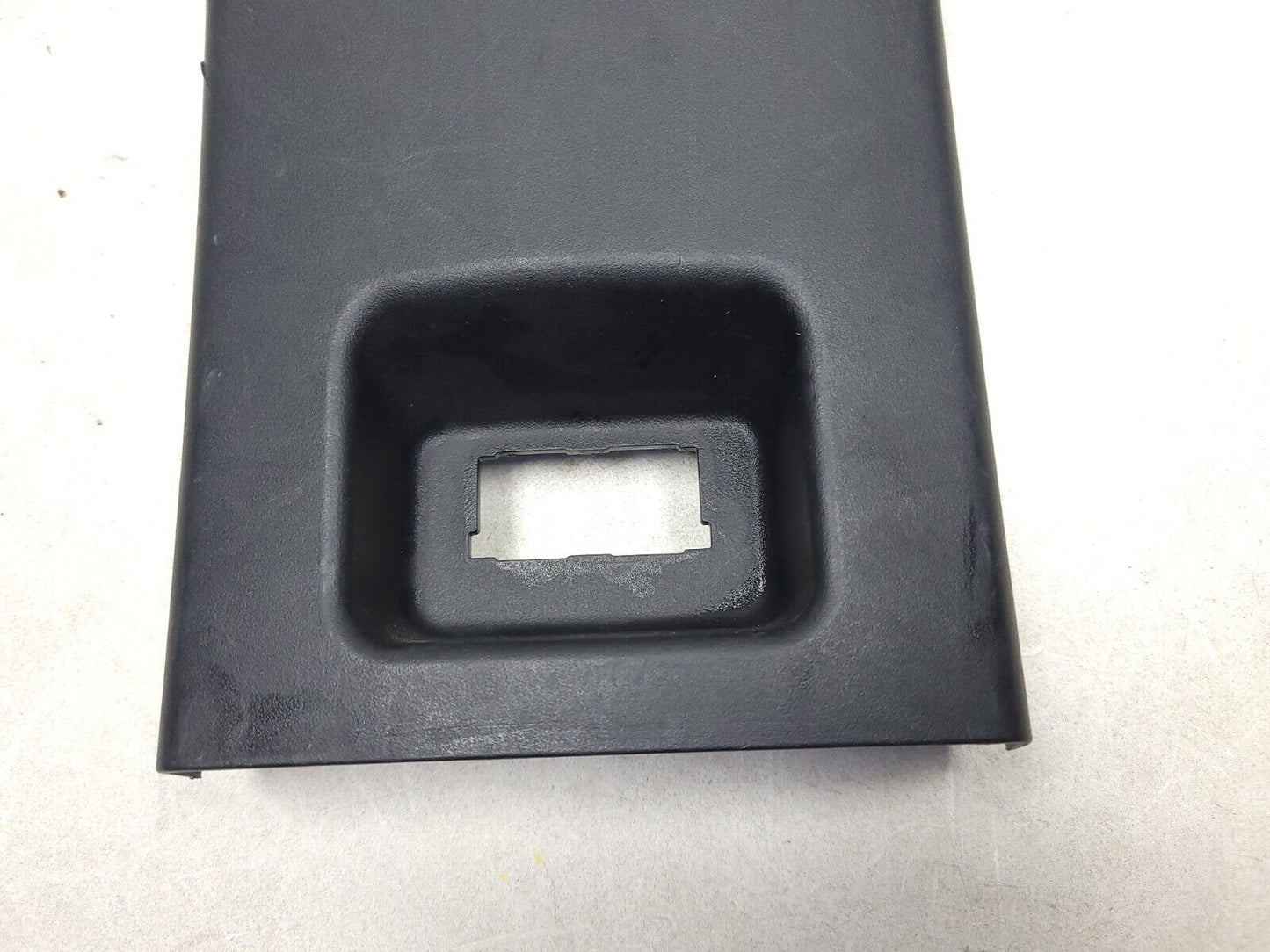 07-09 Mitsubishi Outlander Center Console Rear Lid Cover  OEM