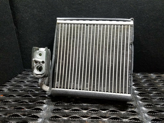 13 14 15 GMC Acadia Front A/c Evaporator OEM