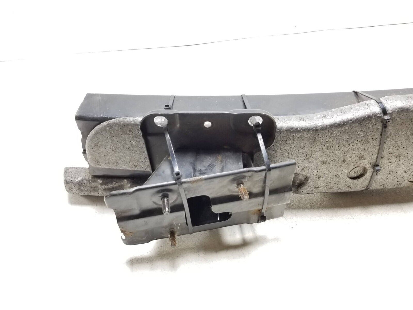 06 - 10 Hyundai Azera Rear Bumper Reinforcement Absorber Bar OEM
