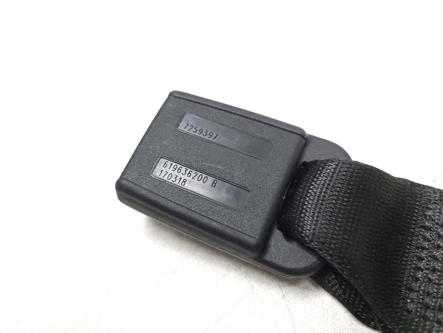 13-18 BMW 330xi F30 Rear Seat Belt Buckle OEM β
 76k Miles