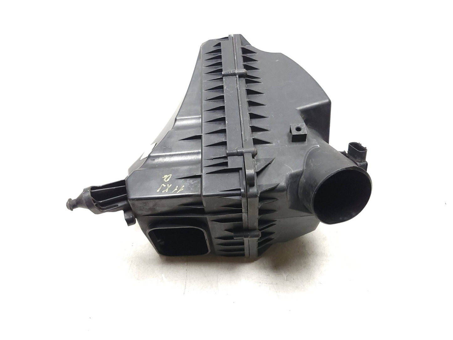 2010 - 2013 Jaguar XJ Air Filter Housing Box Left & Right OEM