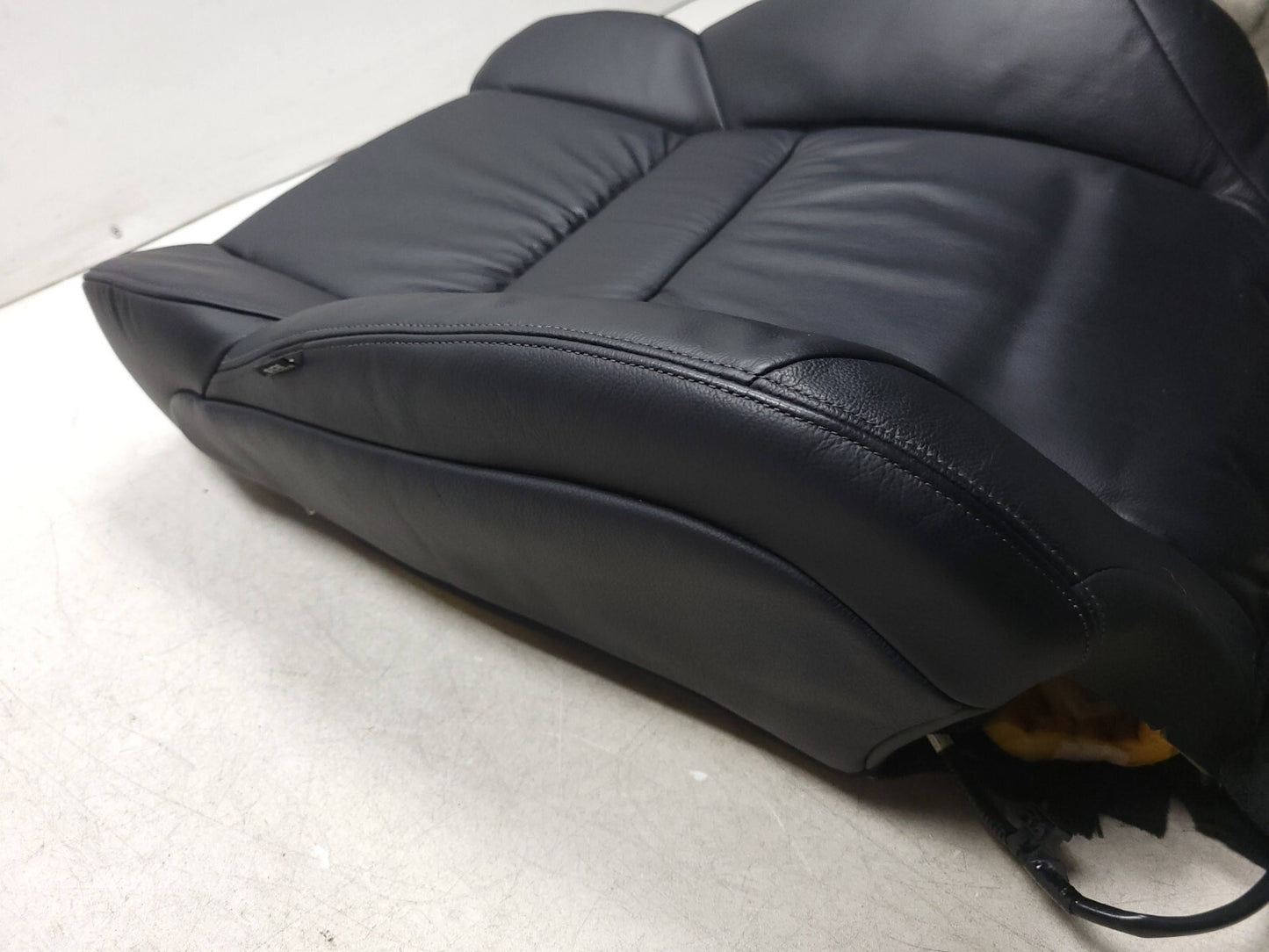 12 13 14 Honda Cr-v Front Seat Back Back Rest Upper Cushion Passenger Right OEM