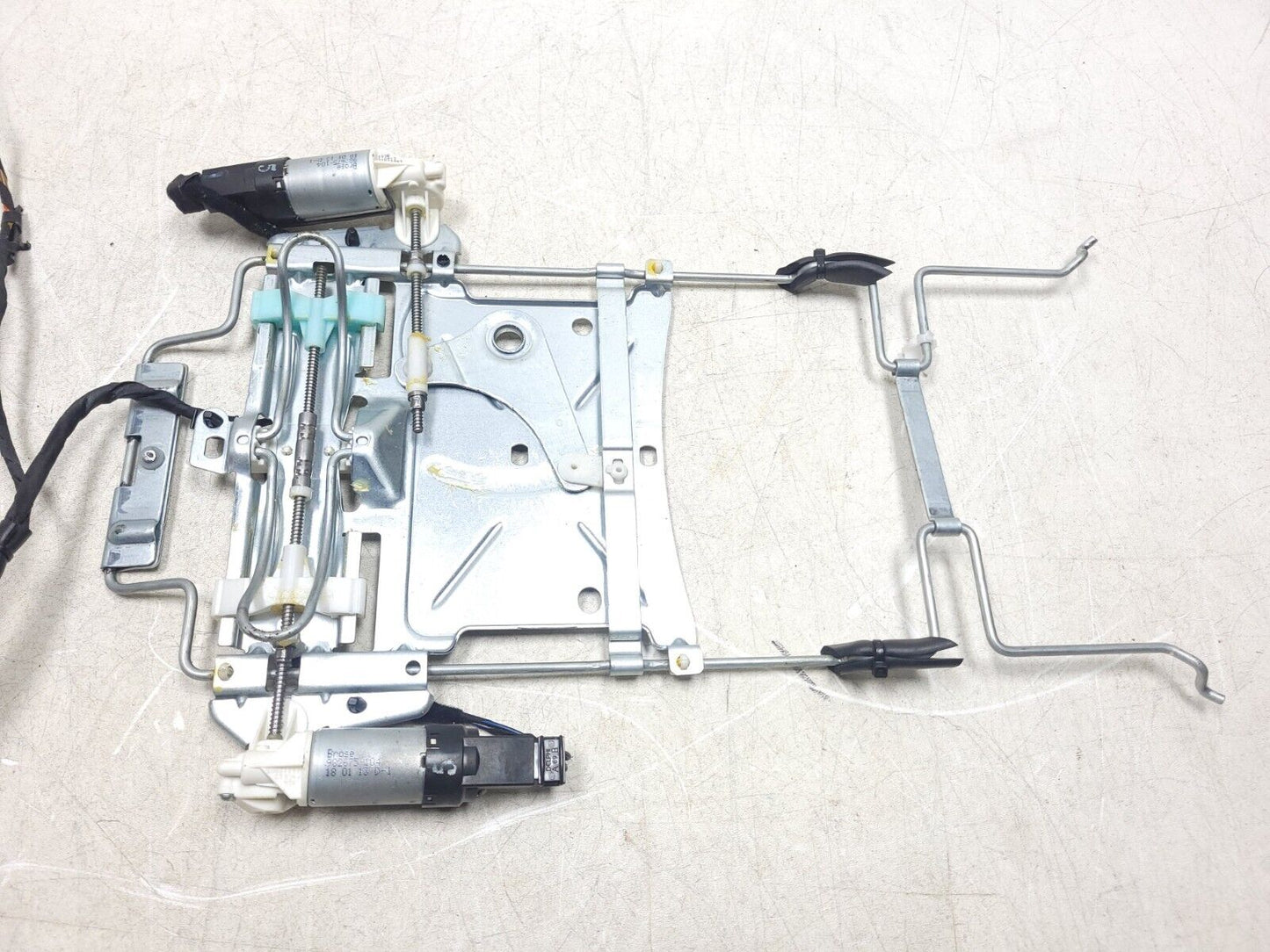 2013-2016 Audi S4 Front Left Driver Seat Lumbar Support Assembly OEM