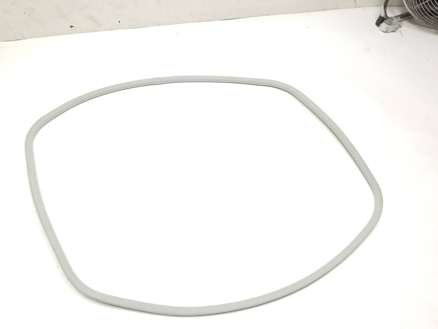 11-13 Lexus CT200h Sunroof Seal Oem✅