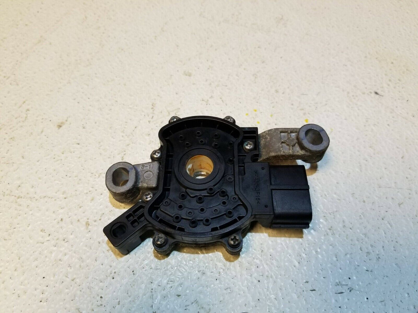 15 16 17 Hyundai Accent Auto Transmission Gear Position Sensor OEM 6-speed
