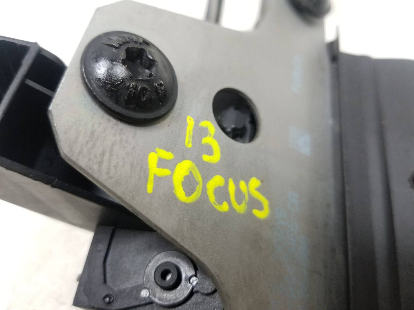 2012 - 2014 Ford Focus Sedan Rear Trunk Lid Latch Power Lock Actuator OEM