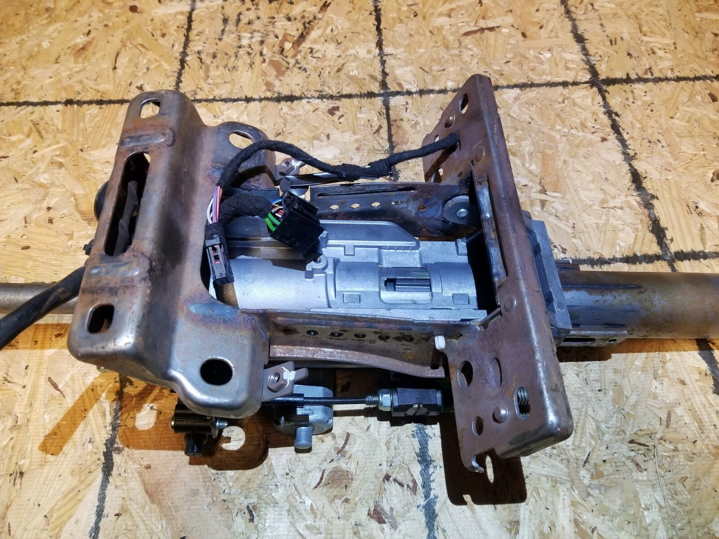 2014 Audi A6 C7 Steering Column W/ Motors OEM