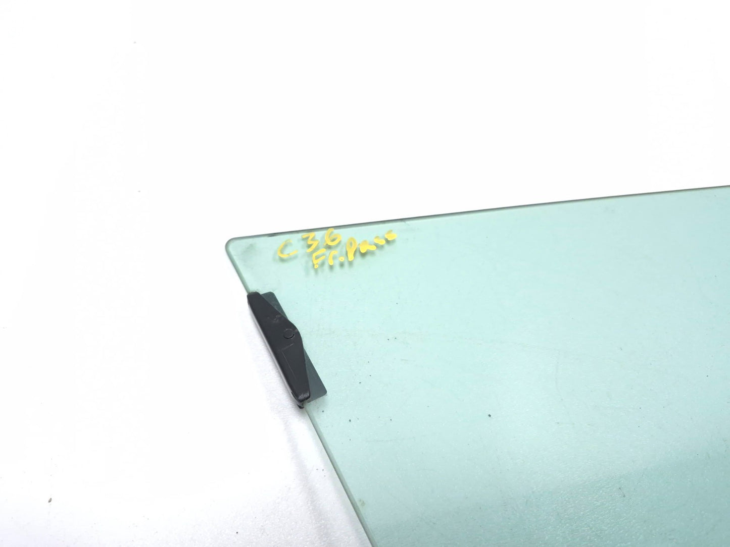 2014 Fiat 500l Door Window Glass Front Passenger Side Right OEM