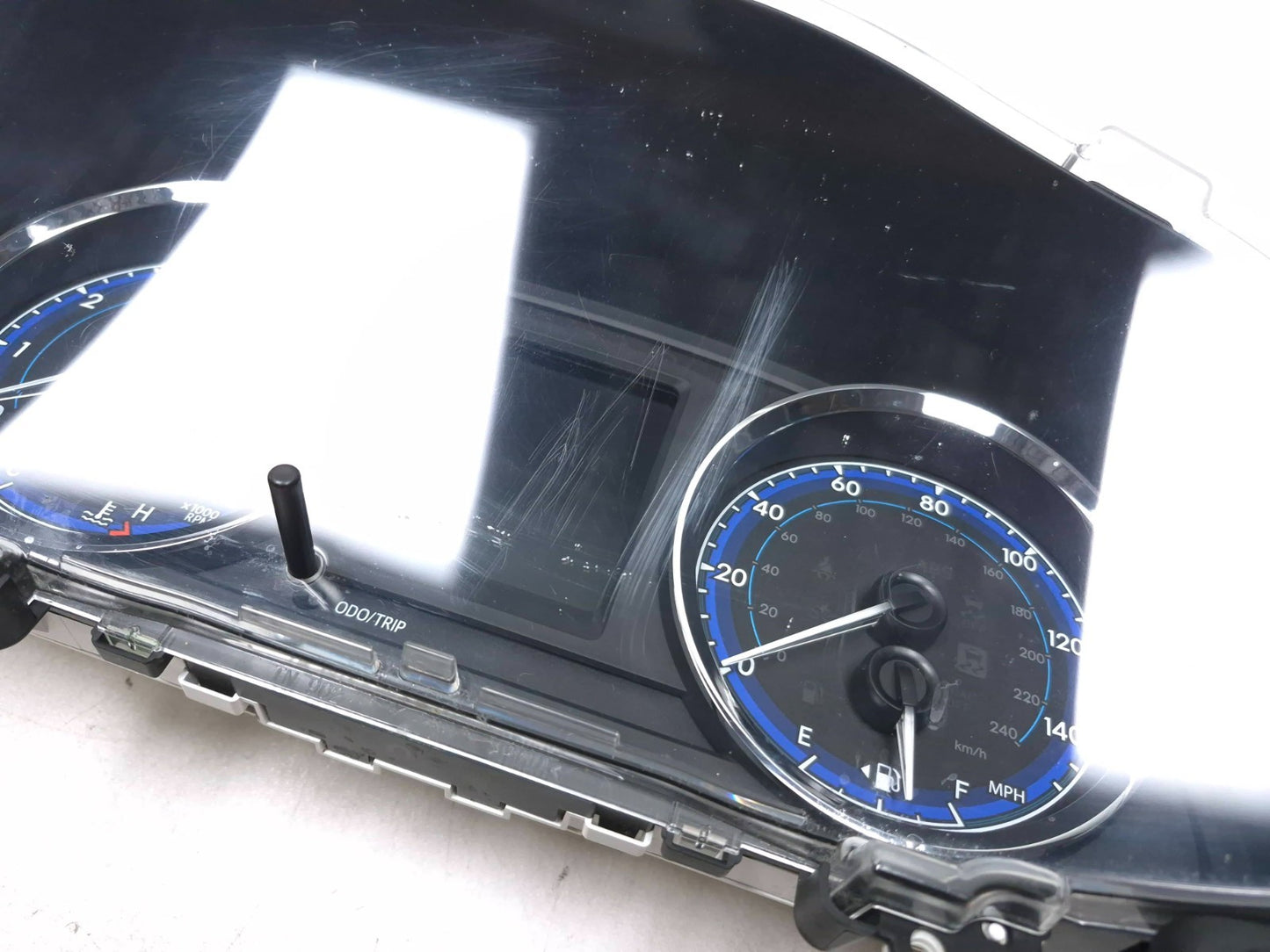 2018 Toyota Corolla Speedometer Instrument Panel OEM