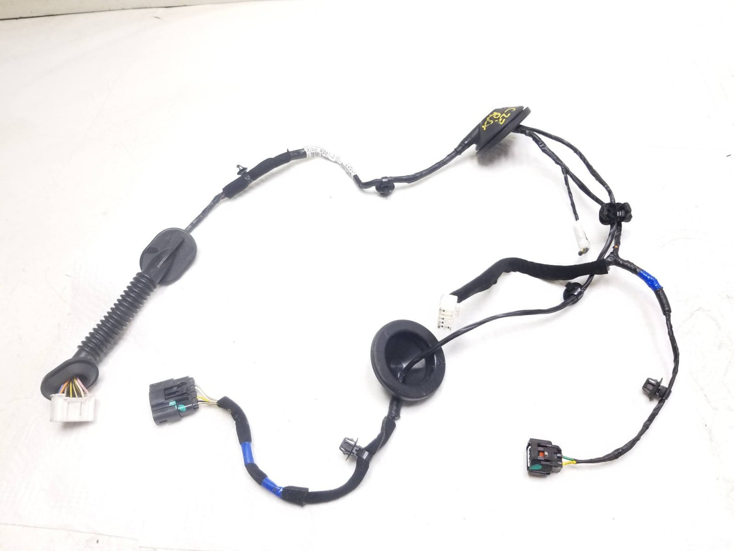 2014 - 2019 Kia Soul Door Wire Wiring Harness Rear Driver Side Left OEM