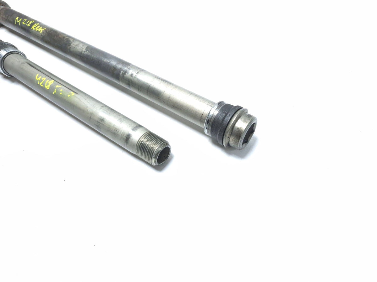 2009 Suzuki Boulevard M109r Vzr1800 Wheel Axle Bolt Front & Rear OEM