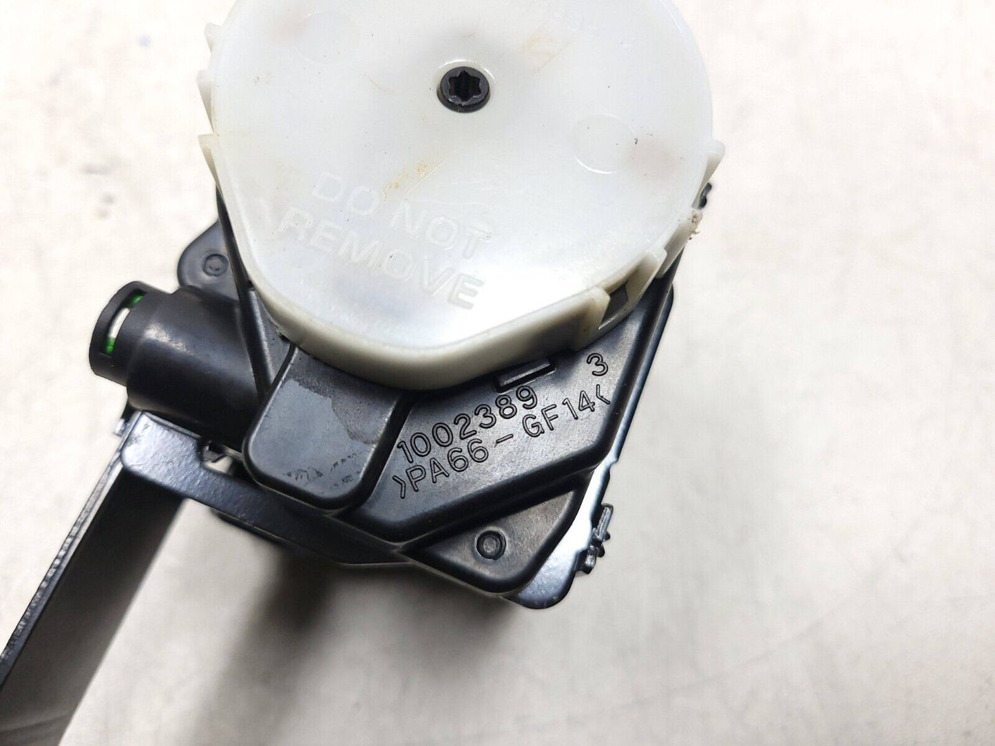 09-10 Lincoln MKT Front Seat Belt Driver Side Left OEM