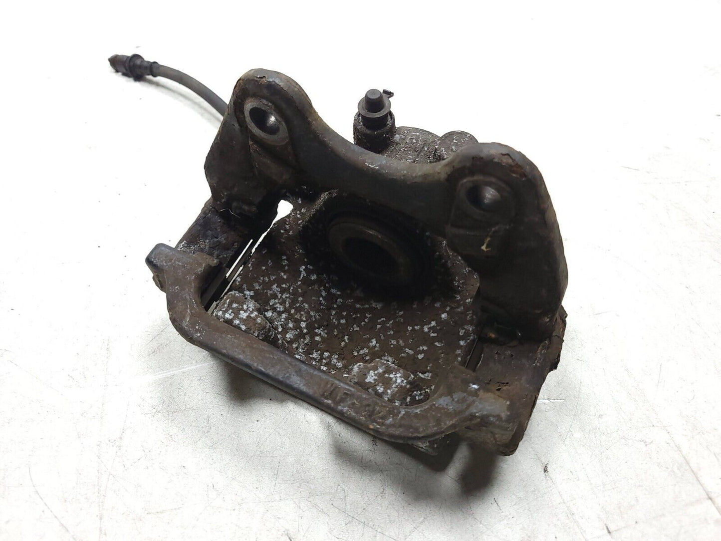 10-14 Chevrolet Suburban Rear Brake Caliper Left & Right Pair OEM