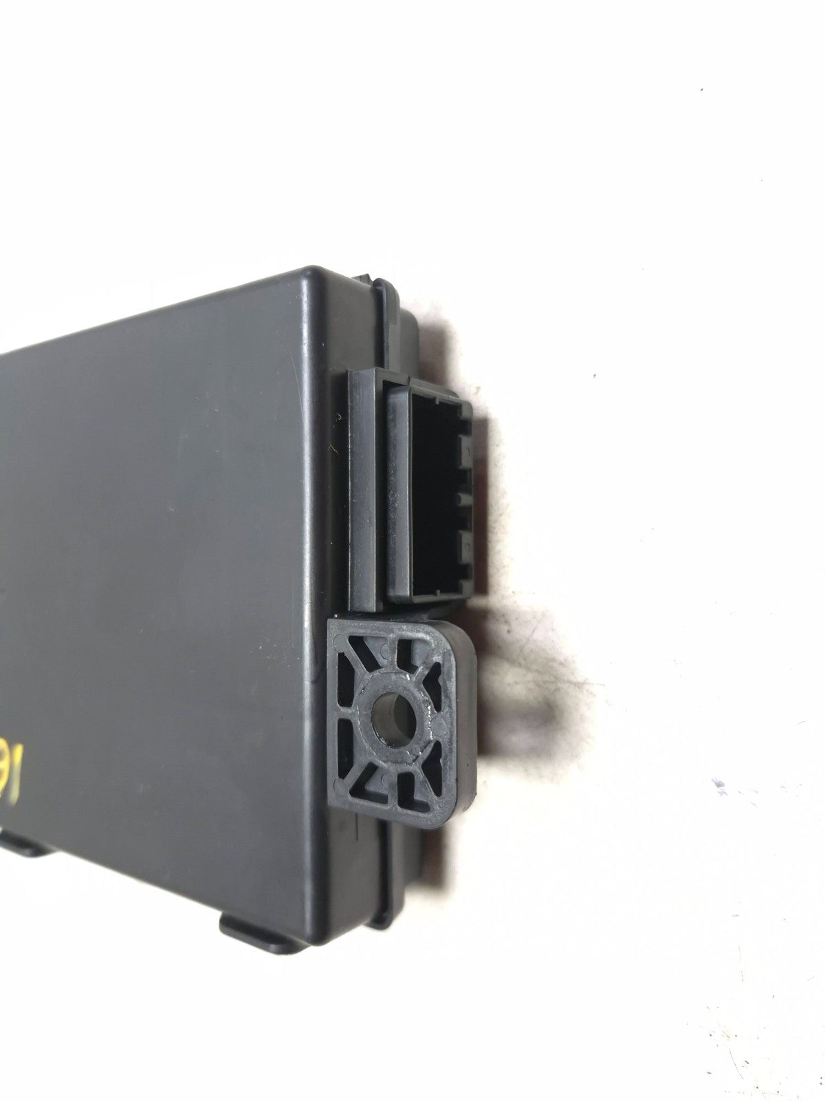 2016 Dodge Journey Keyless Entry Receiver Control Module OEM