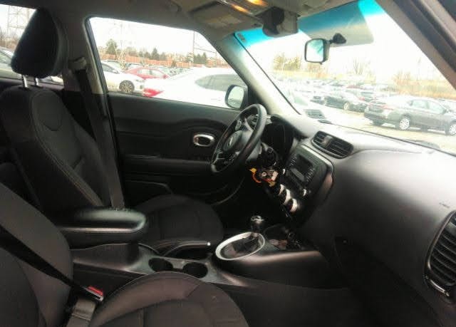 2014 - 2019 Kia Soul Door Panel Trim Front Driver Side Left OEM