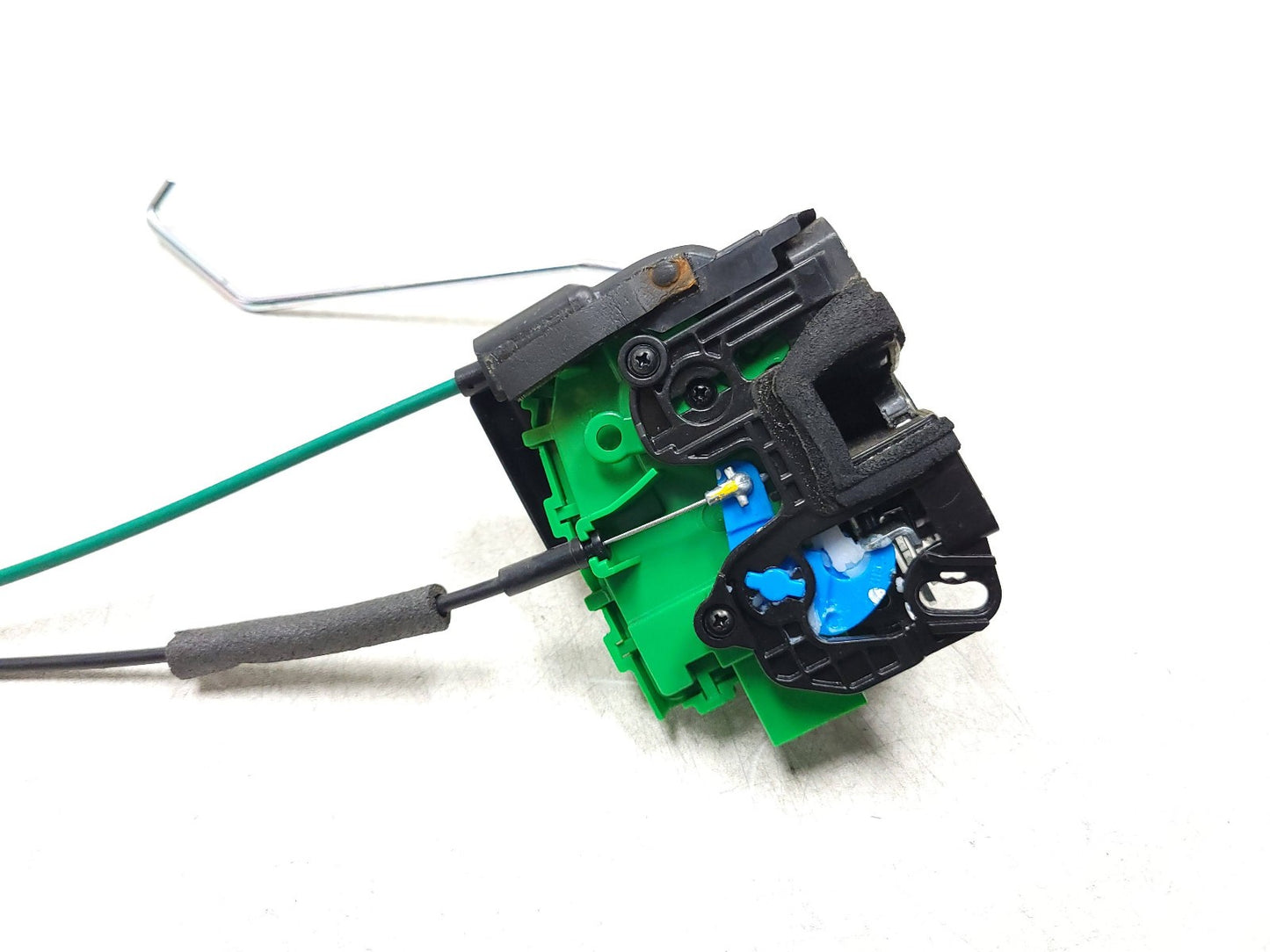 2012-2017 Hyundai Accent Sedan Door Lock Actuator Front Passenger Side Right OEM
