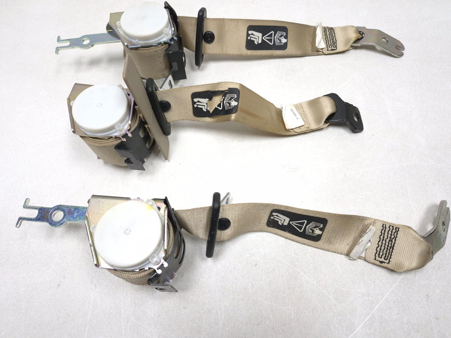 2007 BMW 530i E60 Rear Seat Belt Retractor Left ¢er & Right OEM