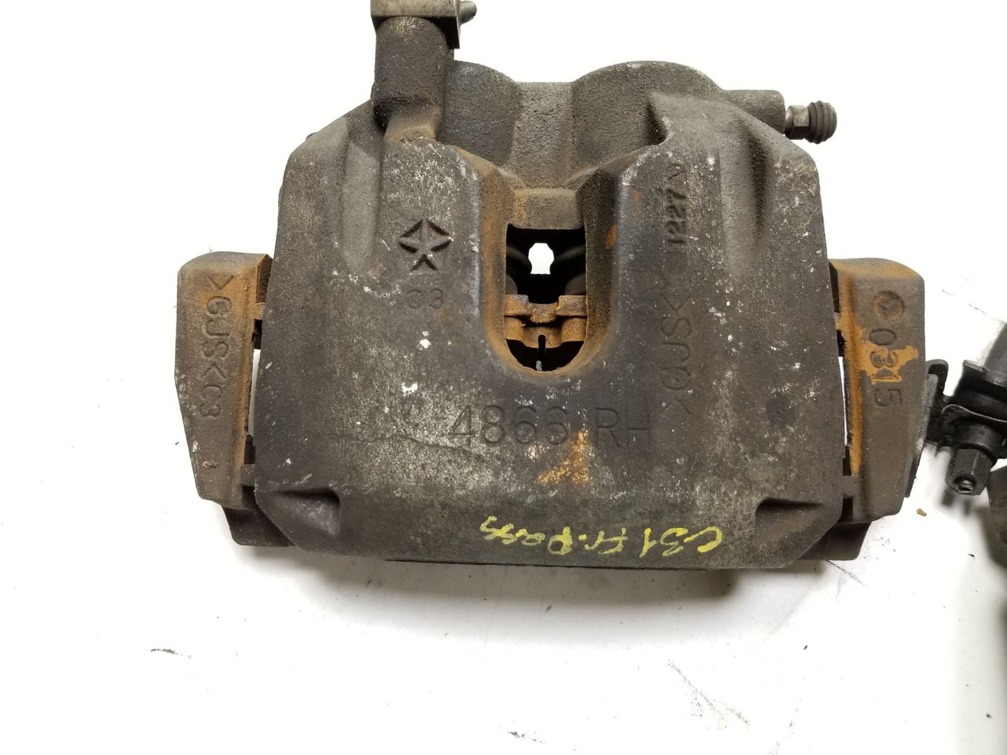 2012 Jeep Grand Cherokee Brake Caliper Front Left & Right Pair OEM