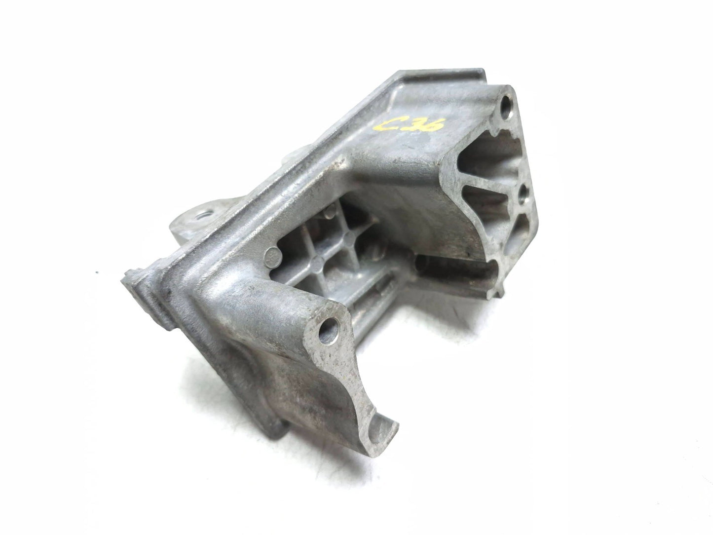 2014 Fiat 500l Engine Mount Bracket 55248279 OEM