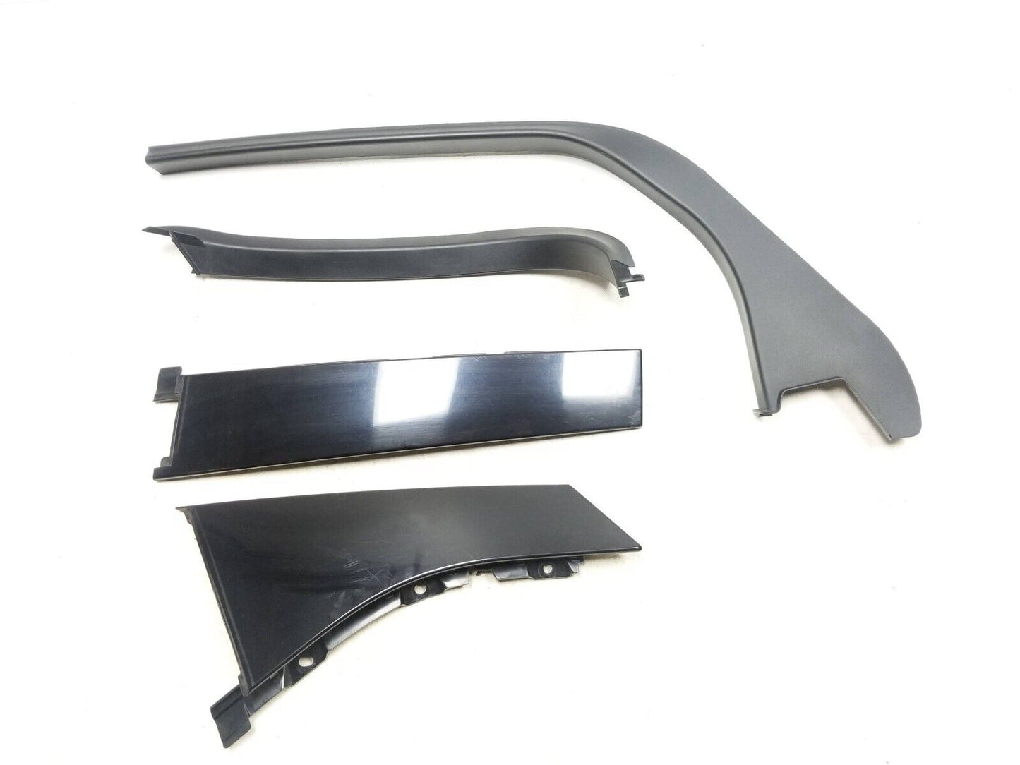 12 - 18 Ford Focus Rear Door Pillar Trim Molding Passenger Side Right OEM