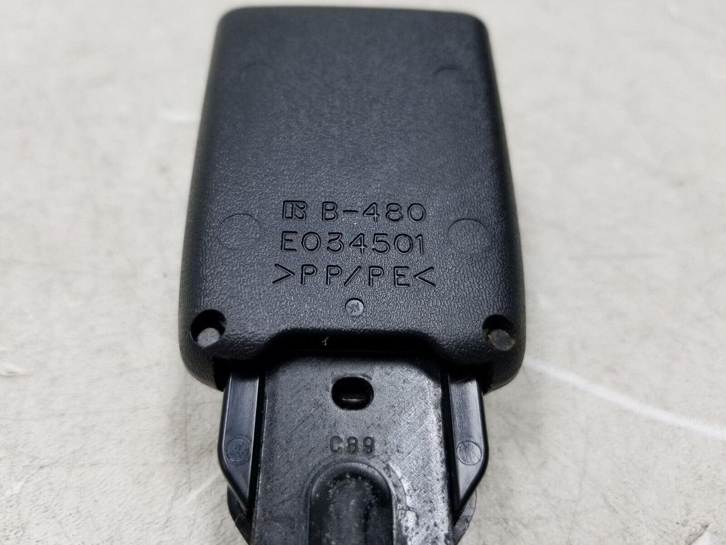 2008 - 2015 Scion Xb Seat Belt Buckle Front Passenger Side Right OEM