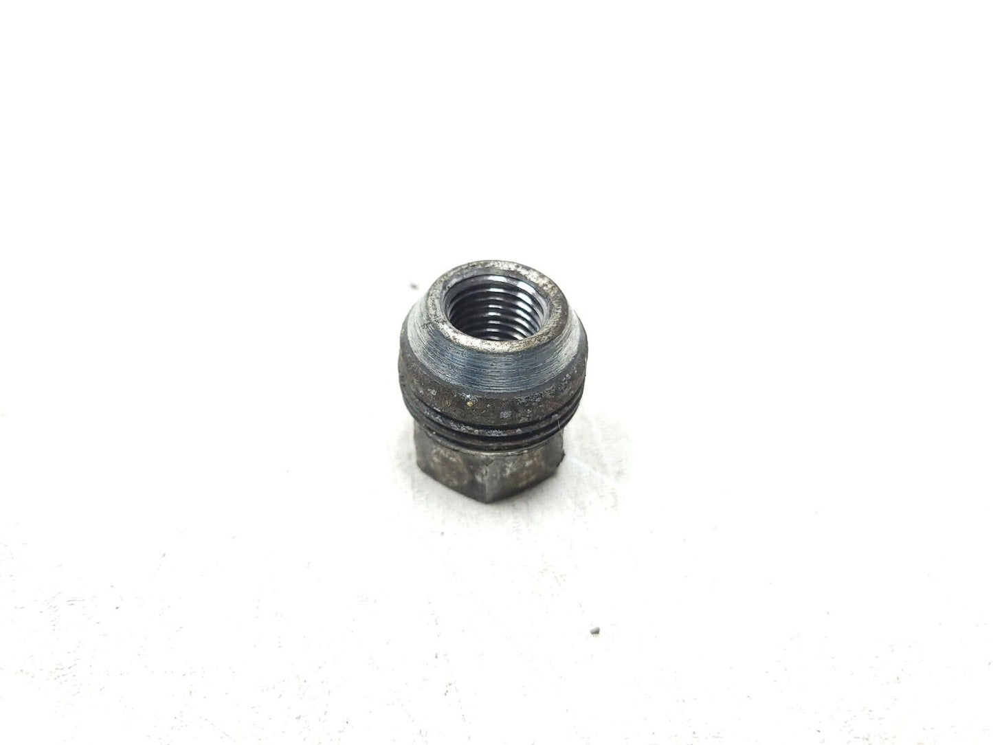 10-14 Chevrolet Suburban Wheel Lug Nut 24pcs OEM