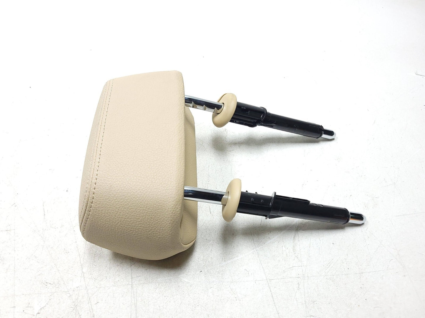 13-18 BMW 330xi F30 Rear Seat Headrest 3pcs OEM β
76k Miles