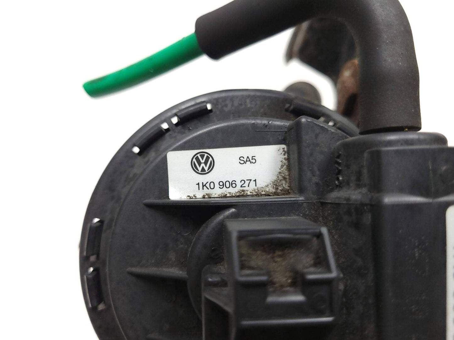 2010-2014 Volkswagen Golf GTI Fuel Vapor Leak Detection Pump  OEM
