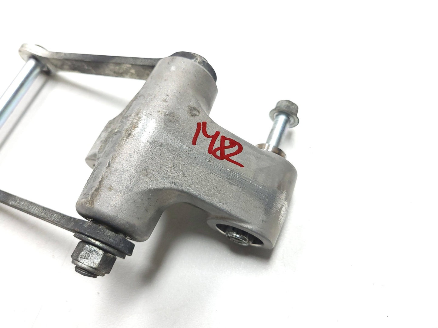 2007 Yamaha Xvs1300 V-star Rear Shock Link Linkage OEM