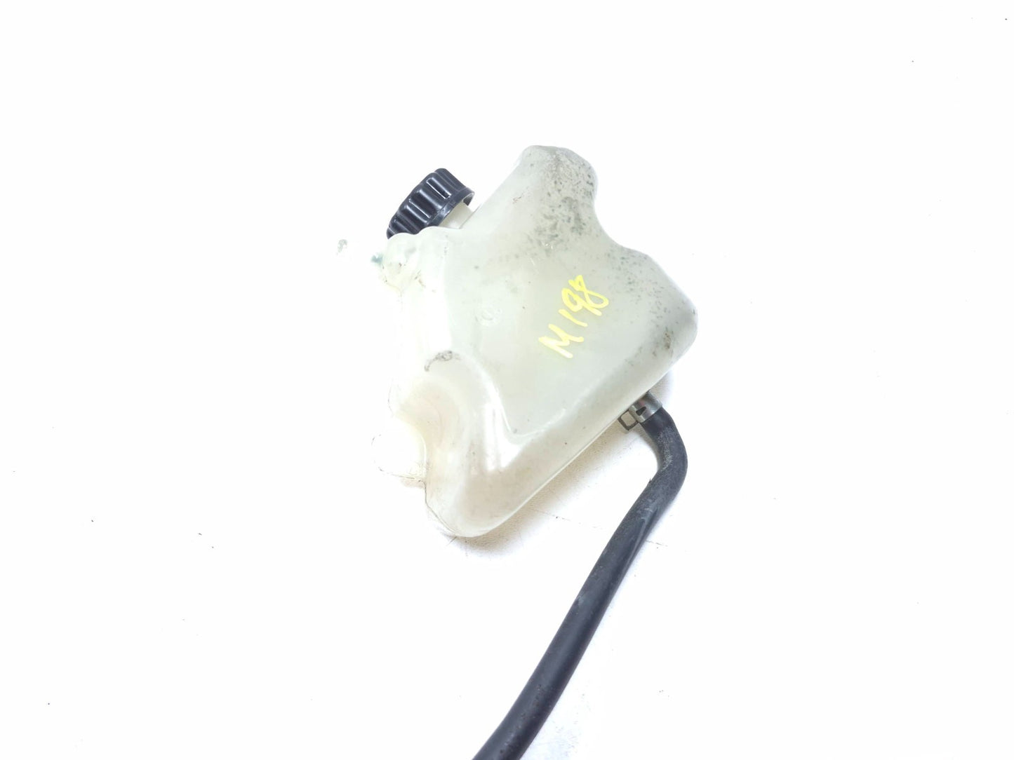 2018 Kawasaki Ninja 650 Ex650 Coolant Reservoir Tank W/ Pipe OEM