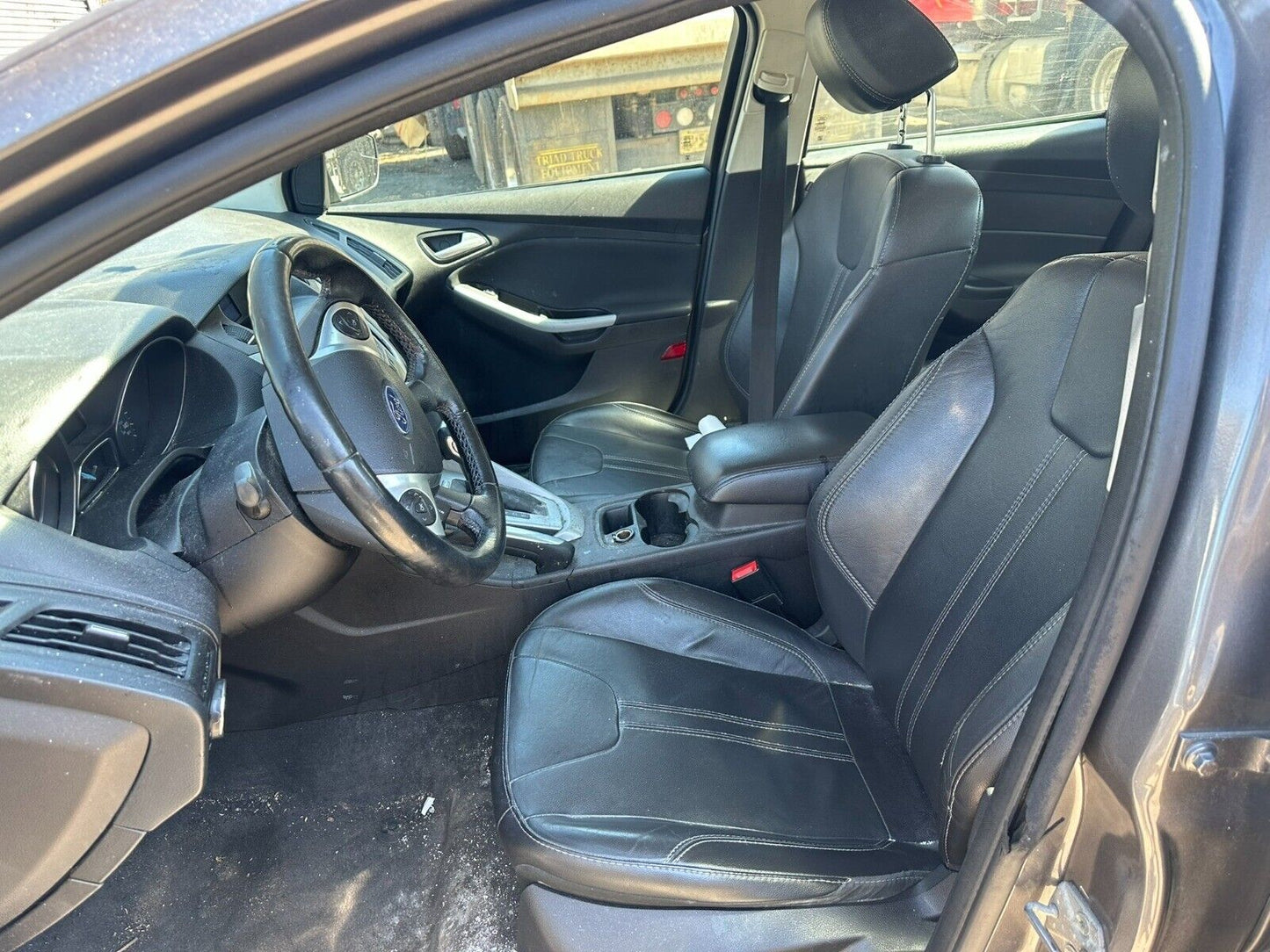 12 13 14 Ford Focus Door Window Glass Rear Left Driver Side Sedan OEM