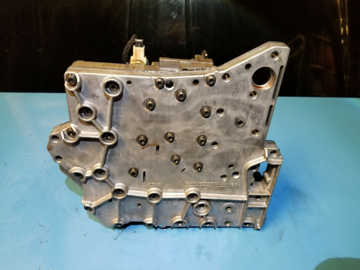 2011 Chrysler 200 S Valve Body 3.6l Auto OEM 5078425aa