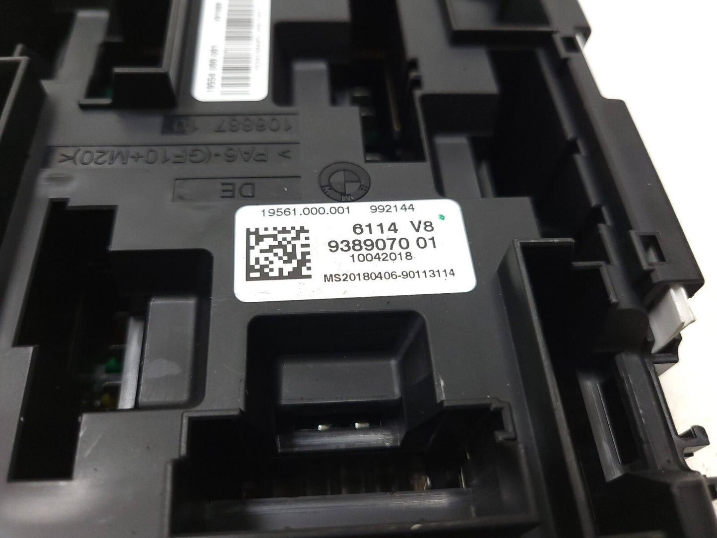 13-18 BMW 330xi F30 Rear Power Distribution Relay Fuse Box OEM β
 76k Miles