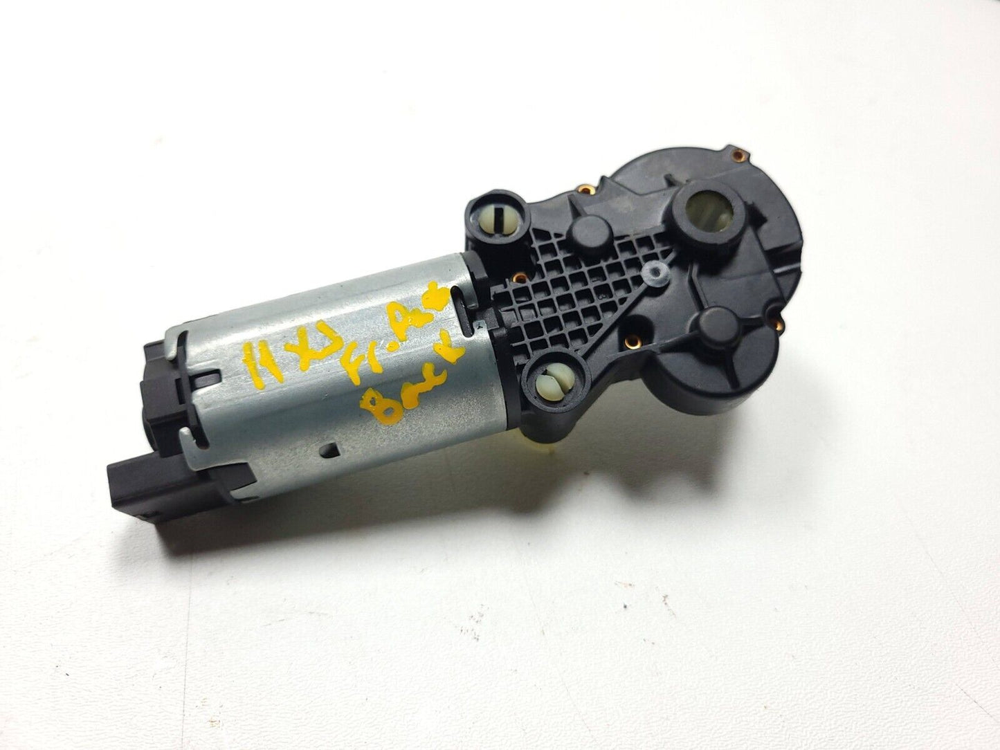 2010-1019 Jaguar XJ Front Seat Adjust Motor Passenger Right 5pcs OEM