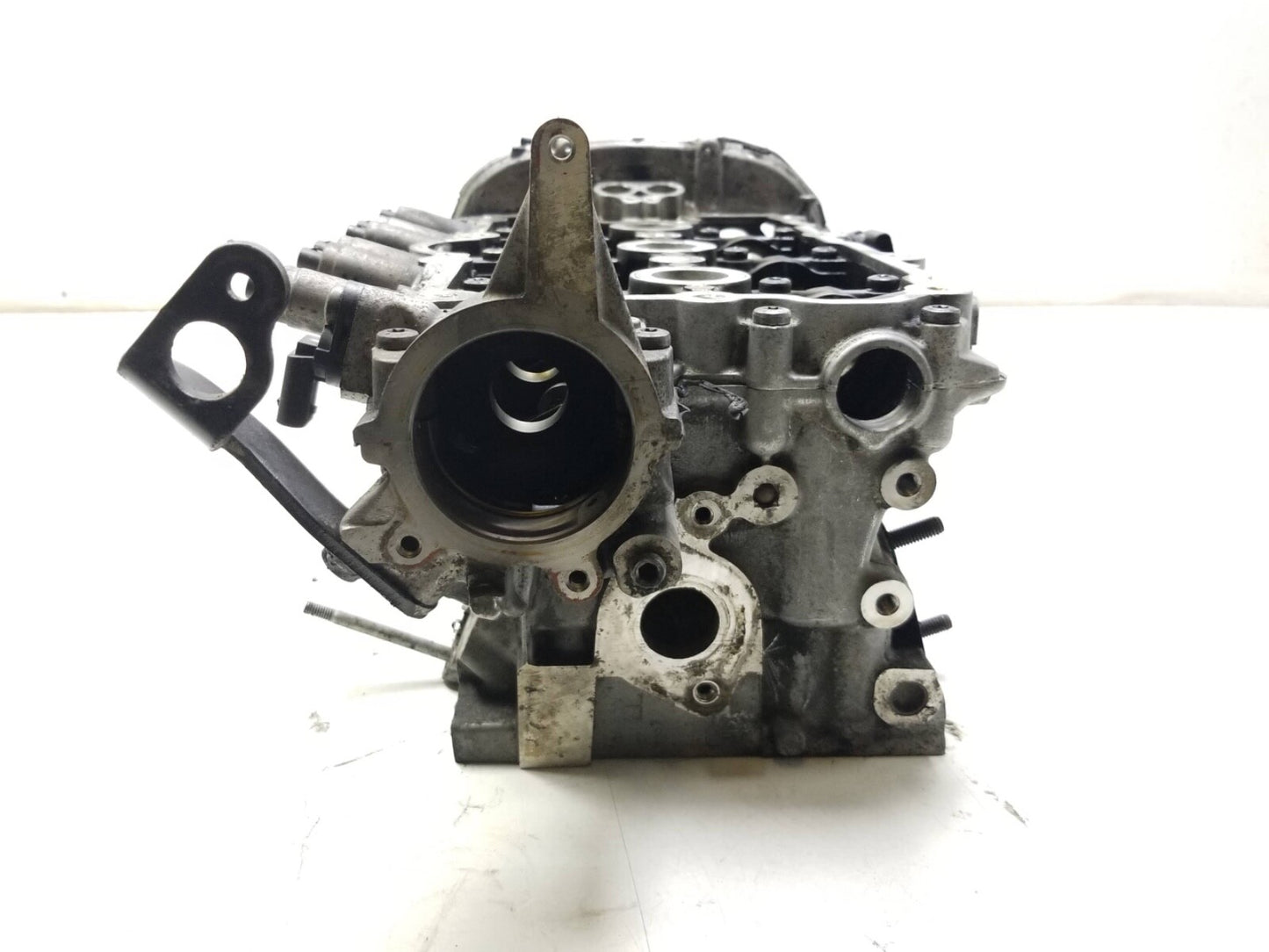 2009 - 2012 Audi Q5 3.2 Engine Cylinder Head Pair OEM