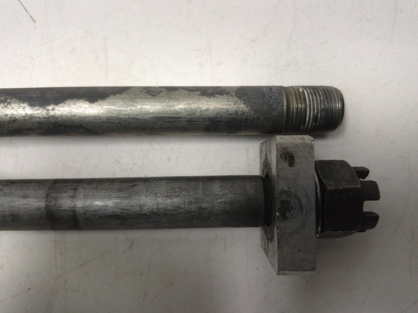 2005 Kawasaki Ninja Zx10r Rear Wheel Axle & Swingarm Bolt Pair OEM