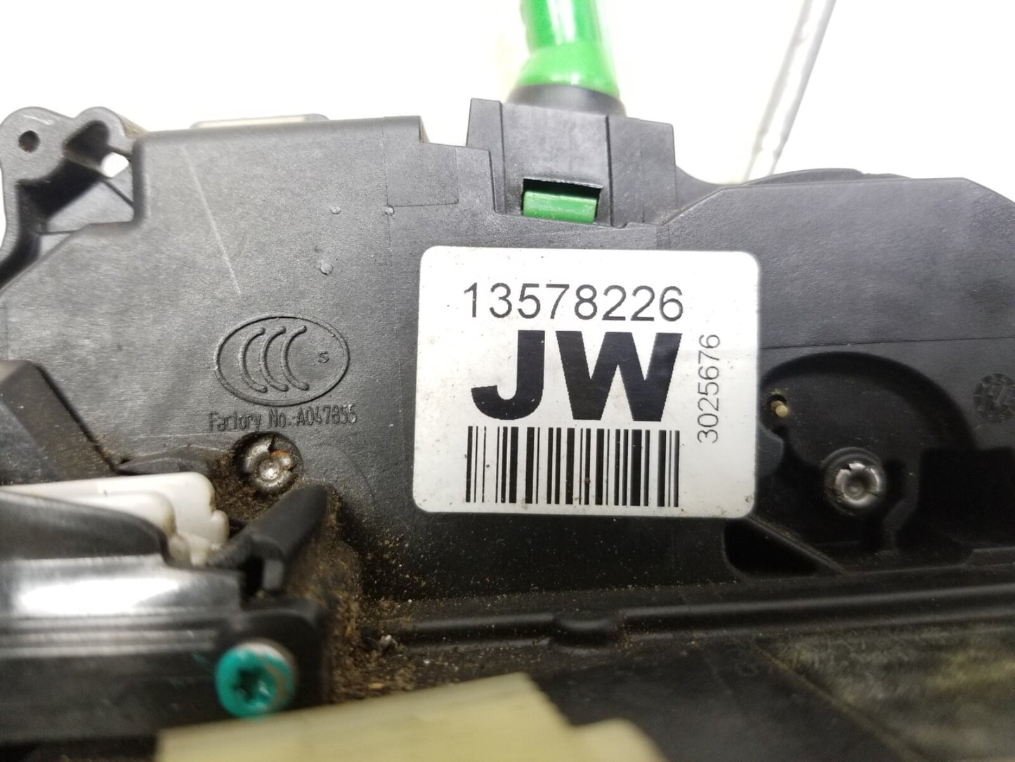2010 - 2012 Cadillac SRX Door Lock Actuator Rear Driver Side Left OEM