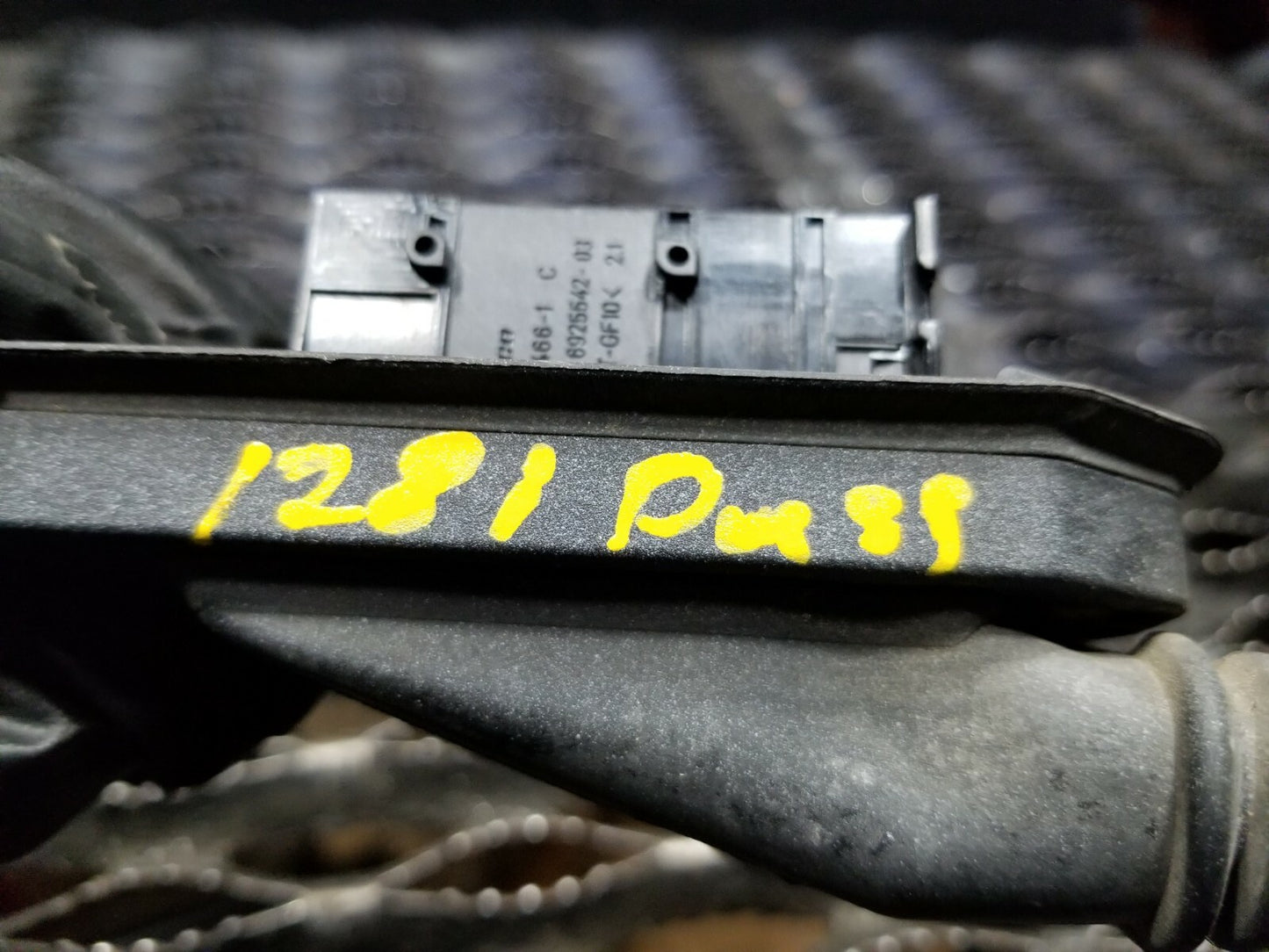 2011 2012 2013 BMW 128i Front Right Pass Door Wire Harness OEM