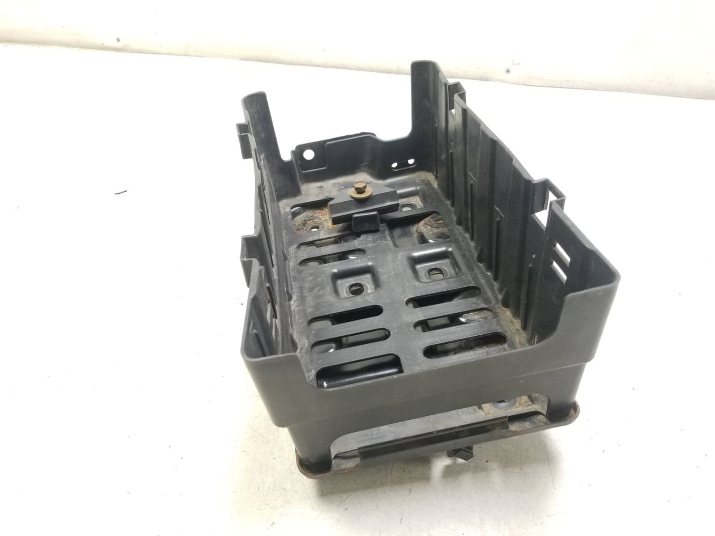 2010 - 2016 Cadillac SRX Battery Tray Bracket Assembly OEM