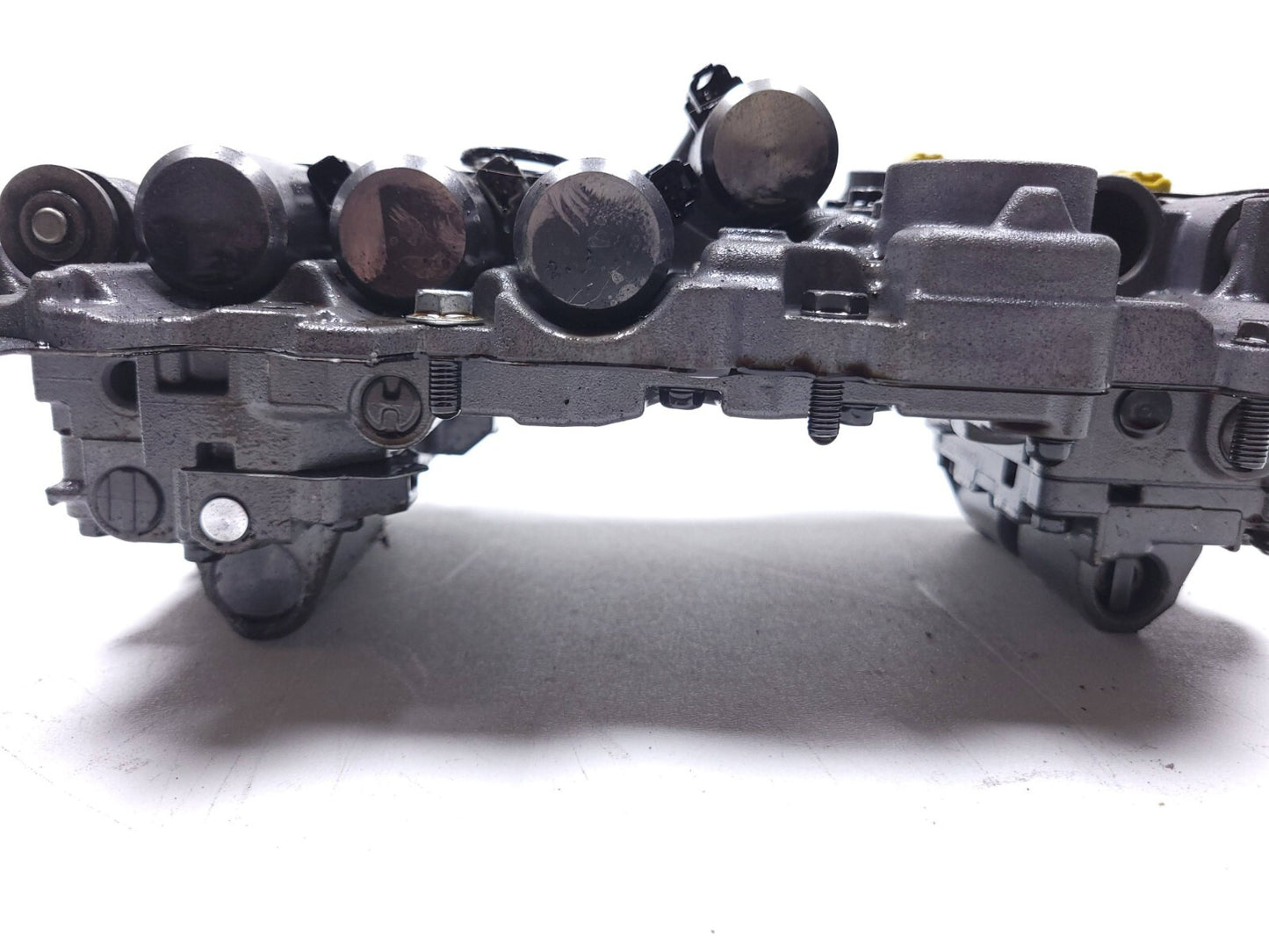 17 18 Volkswagen Passat Transmission Valve Body 1.8t OEM