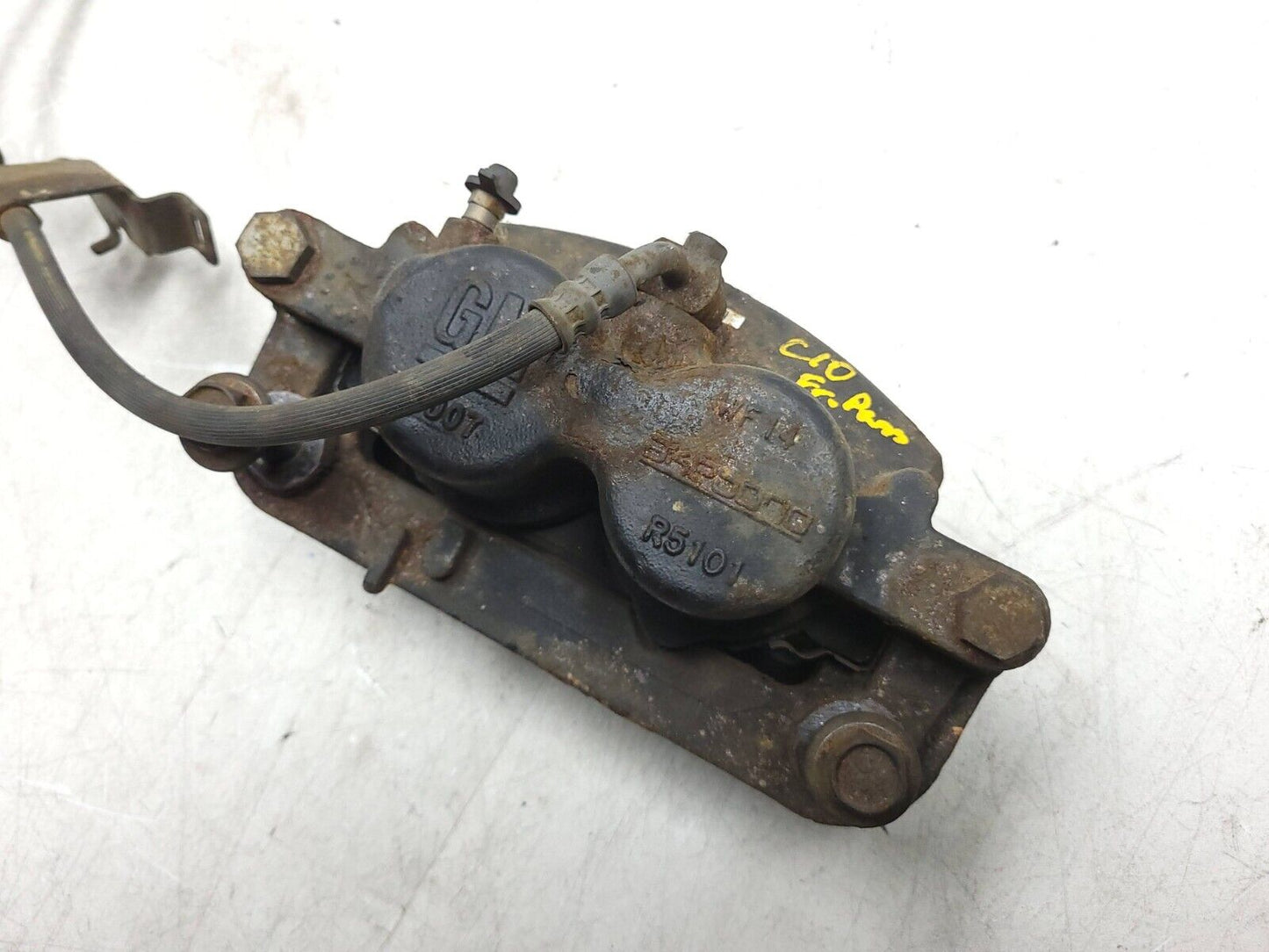 10-14 Chevrolet Suburban Front Brake Caliper Left & Right Pair OEM