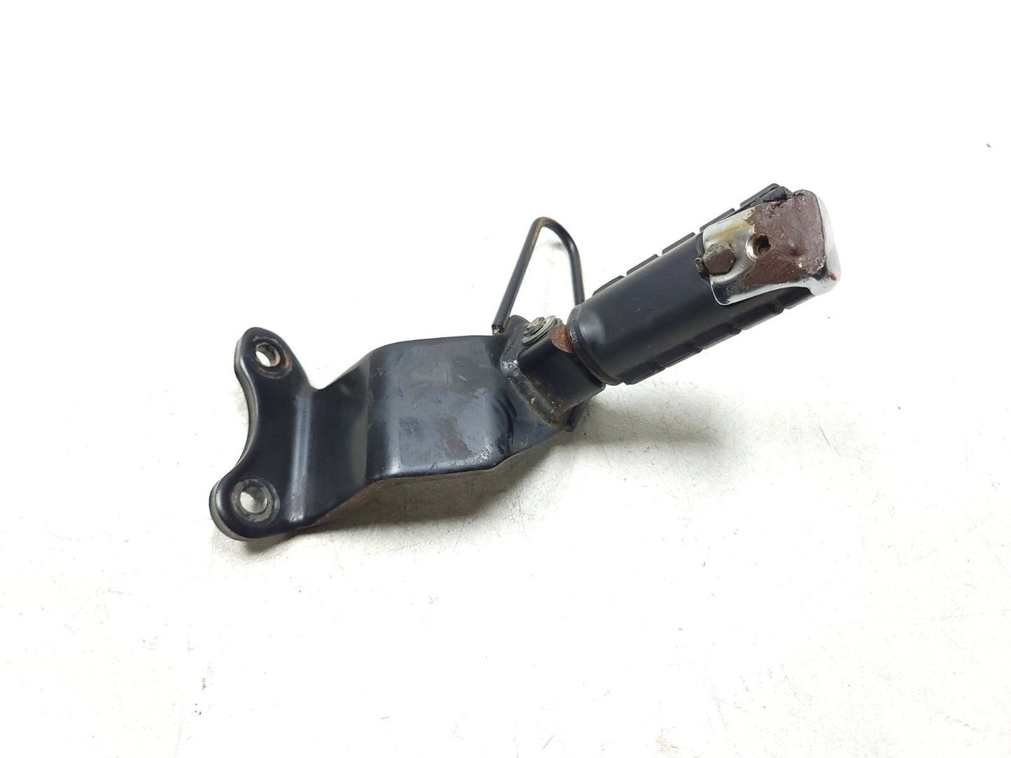 2007 - 2014 Honda Vt750 Shadow Spirit Front Right Foot Peg & Mount OEM