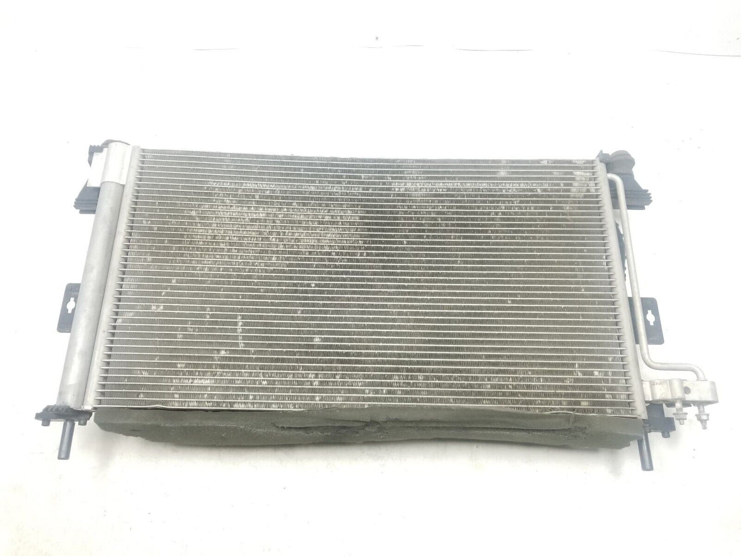 12 - 14 Ford Focus Engine Radiator Cooling Fan Condenser OEM