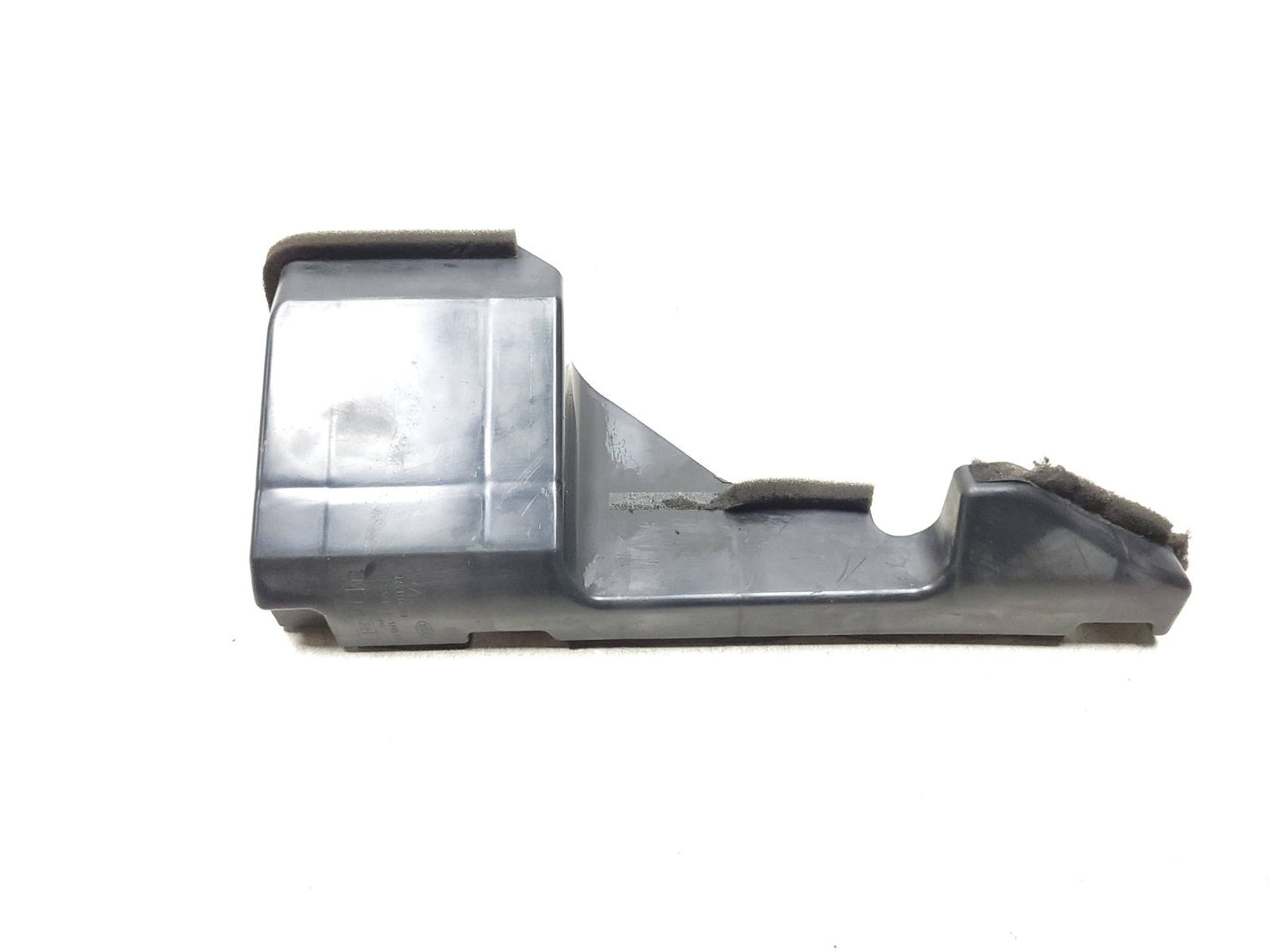 2012-2017 Hyundai Accent Radiator Frame Trim Air Duct Left & Right OEM