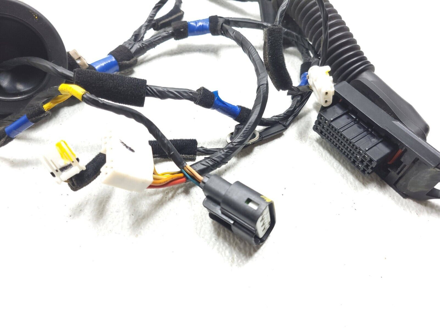 14 15 16 Hyundai Elantra Door Wire Harness Front Right Pass Side OEM Sedan