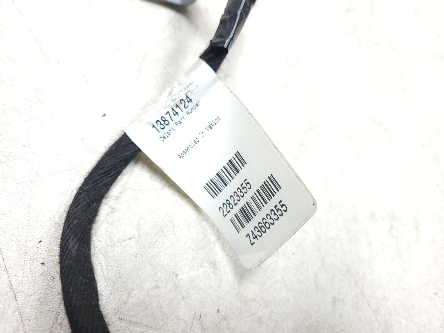 10-14 Chevrolet Suburban Tahoe Roof Antenna Wire Harness 22823355 OEM