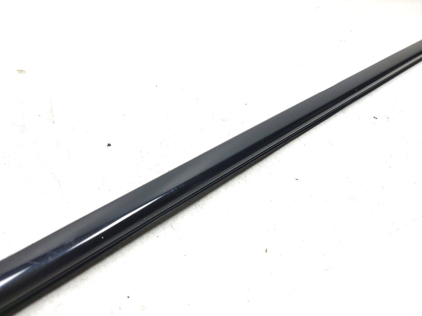 2007 - 2009 Acura Mdx Upper Door Glass Weatherstrip Front Driver Side Left OEM
