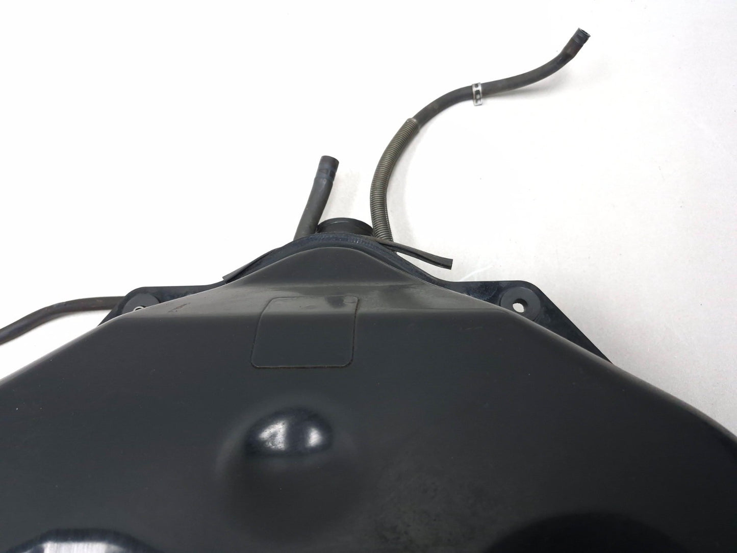 1999 Suzuki Intruder 1500 Fuel Tank Assy OEM